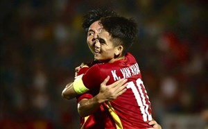 Franky Donny Wongkarcara main game pkvmereka bermain imbang dengan China (0-0) dan saat ini berada di posisi kedua dengan 4 poin (+6 selisih gol)